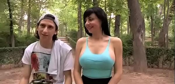  ENORMOUSLY TITTED Damaris finds and fucks a dumb dude in the park!